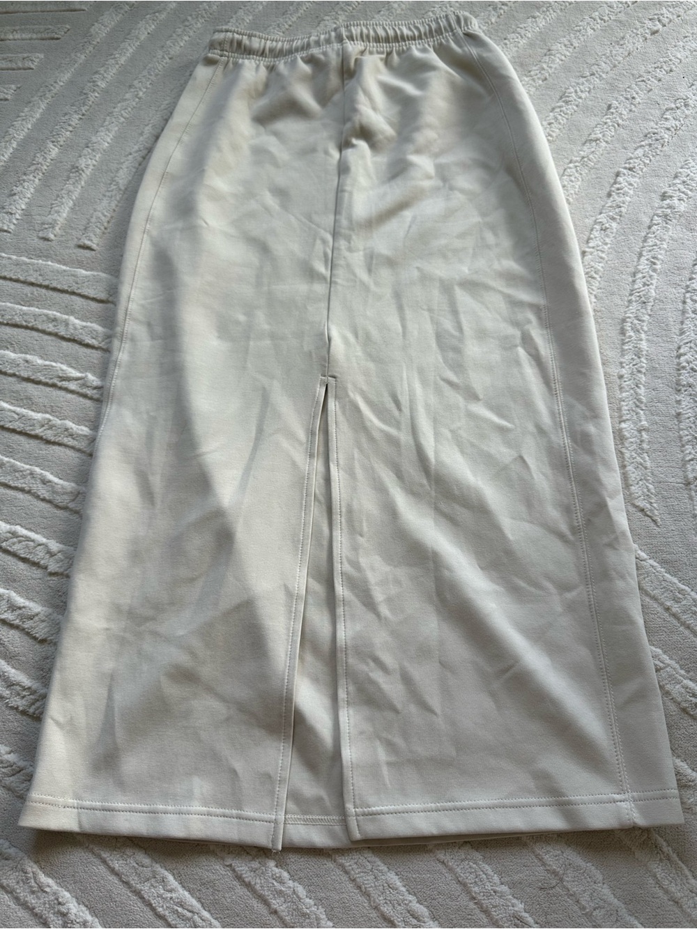 Zara | Clean Interlock Plush Midi Skirt - Picture 5 of 8